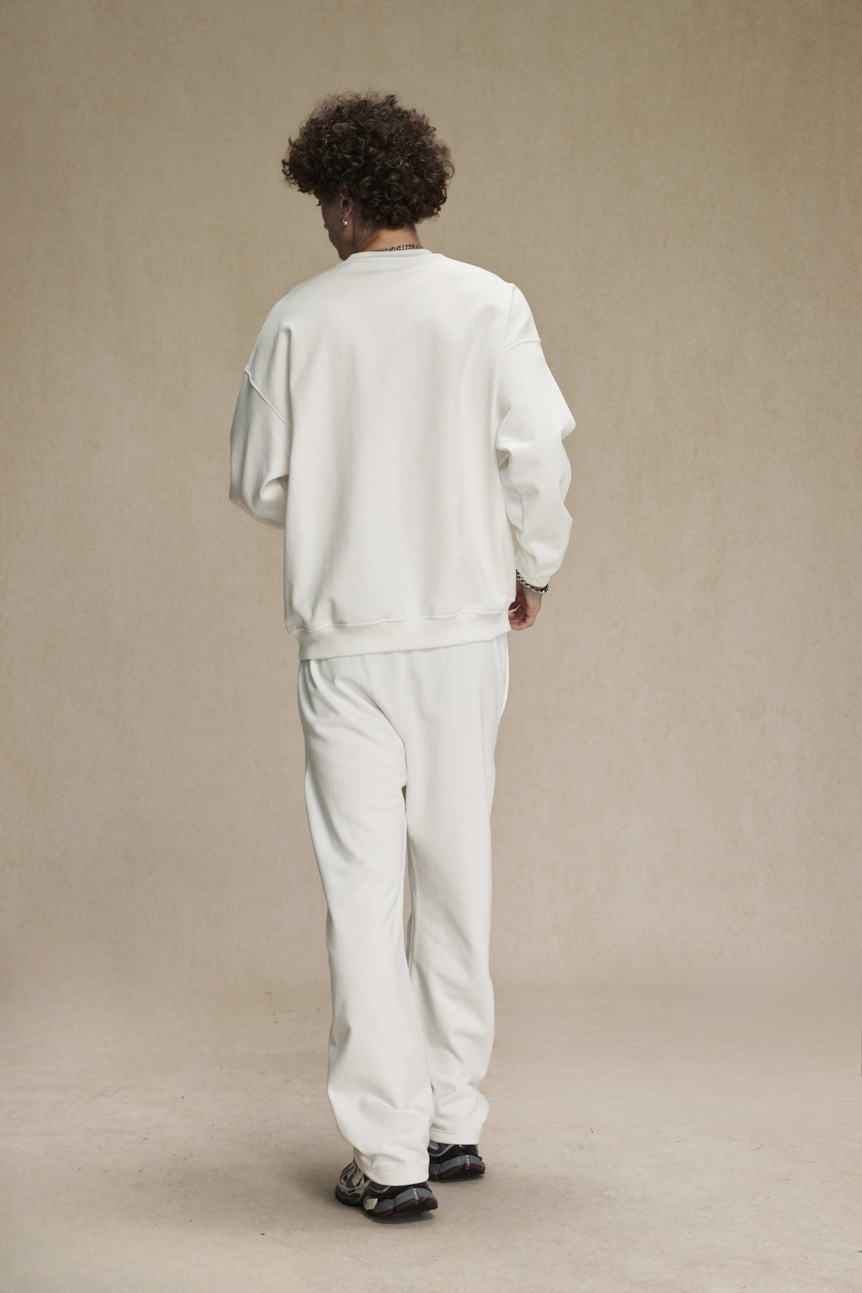 Relaxed Straight-Leg Joggers