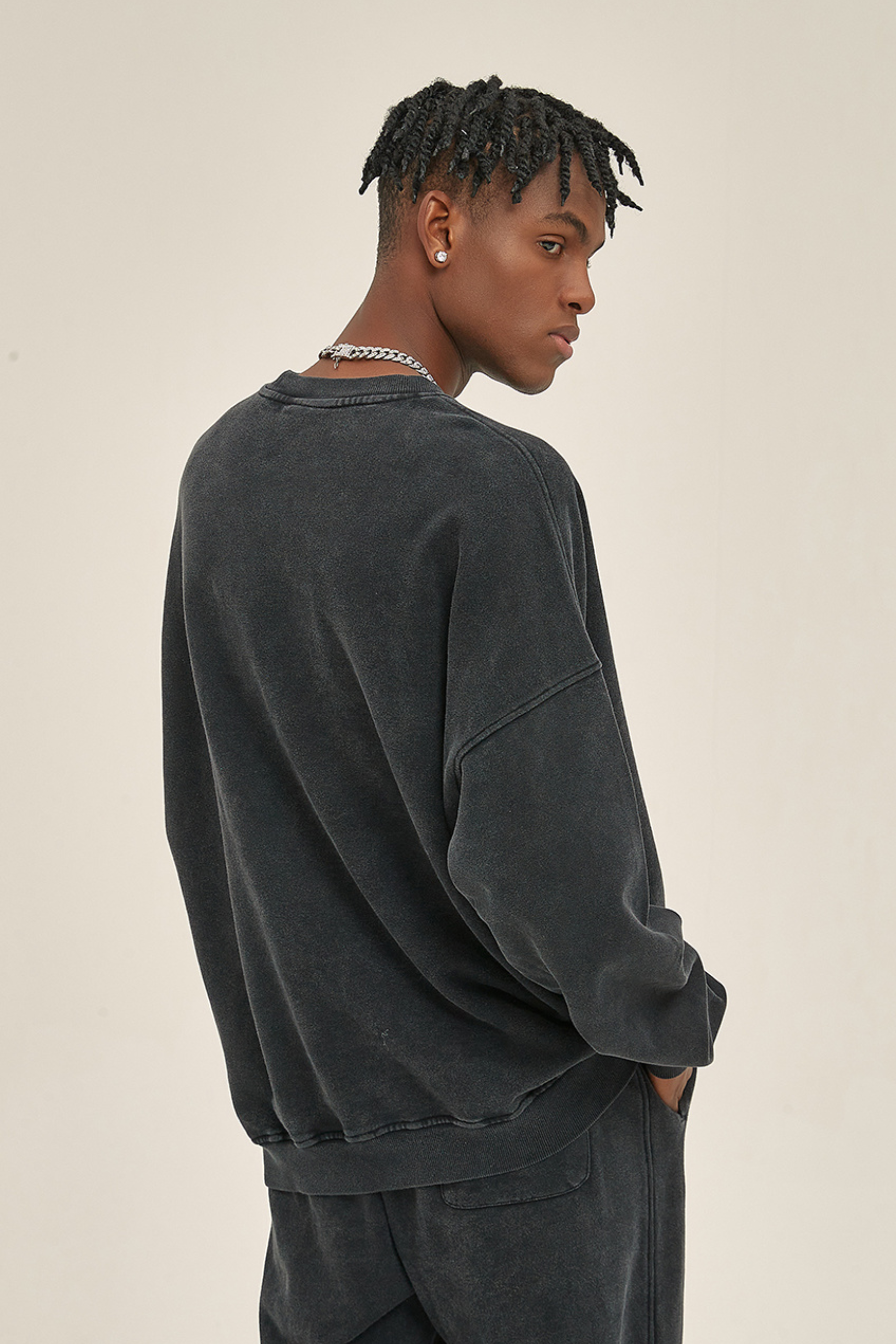 420gsm Garment Dyed Oversized Sweatshirt