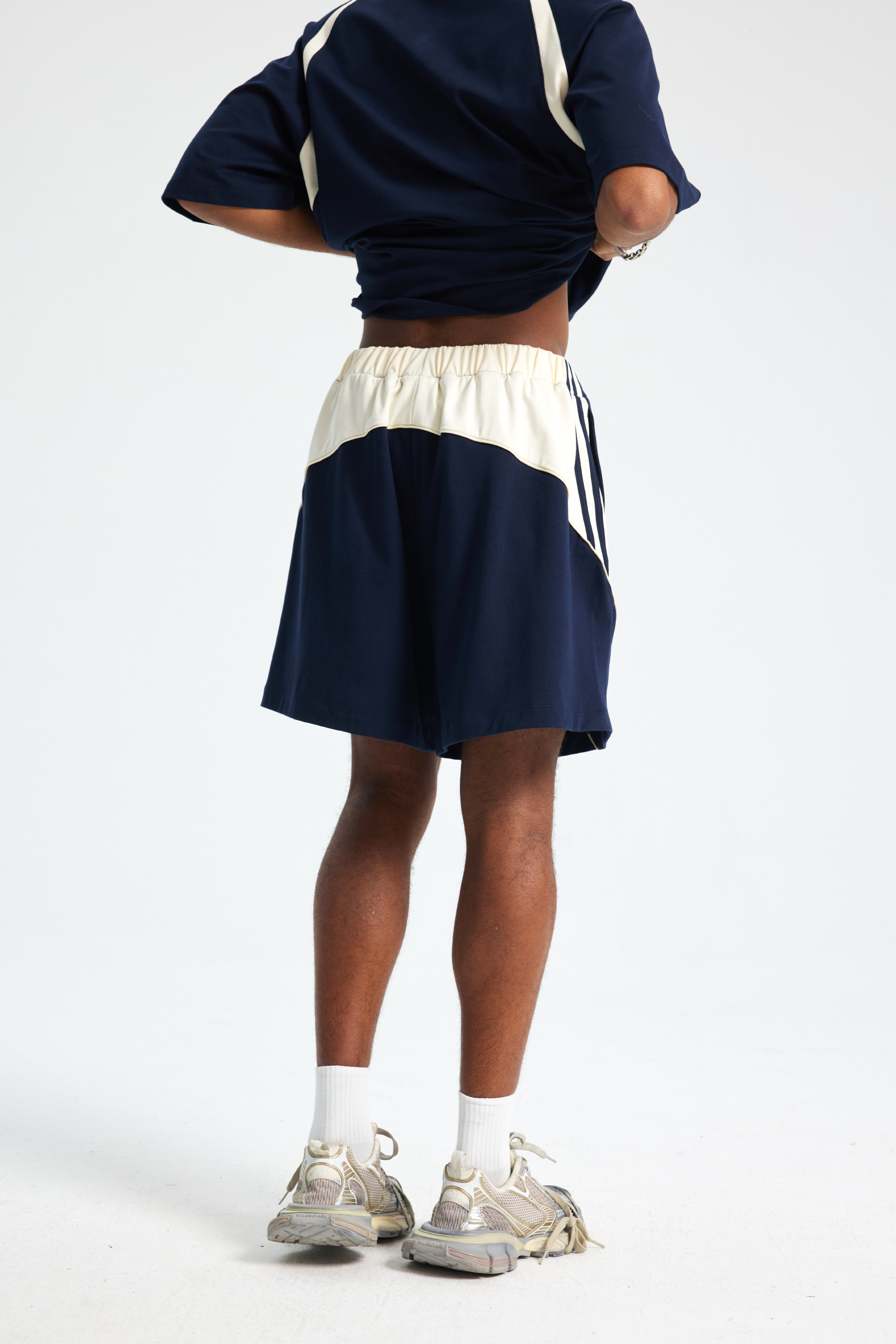 Contrast Panel Relaxed Shorts