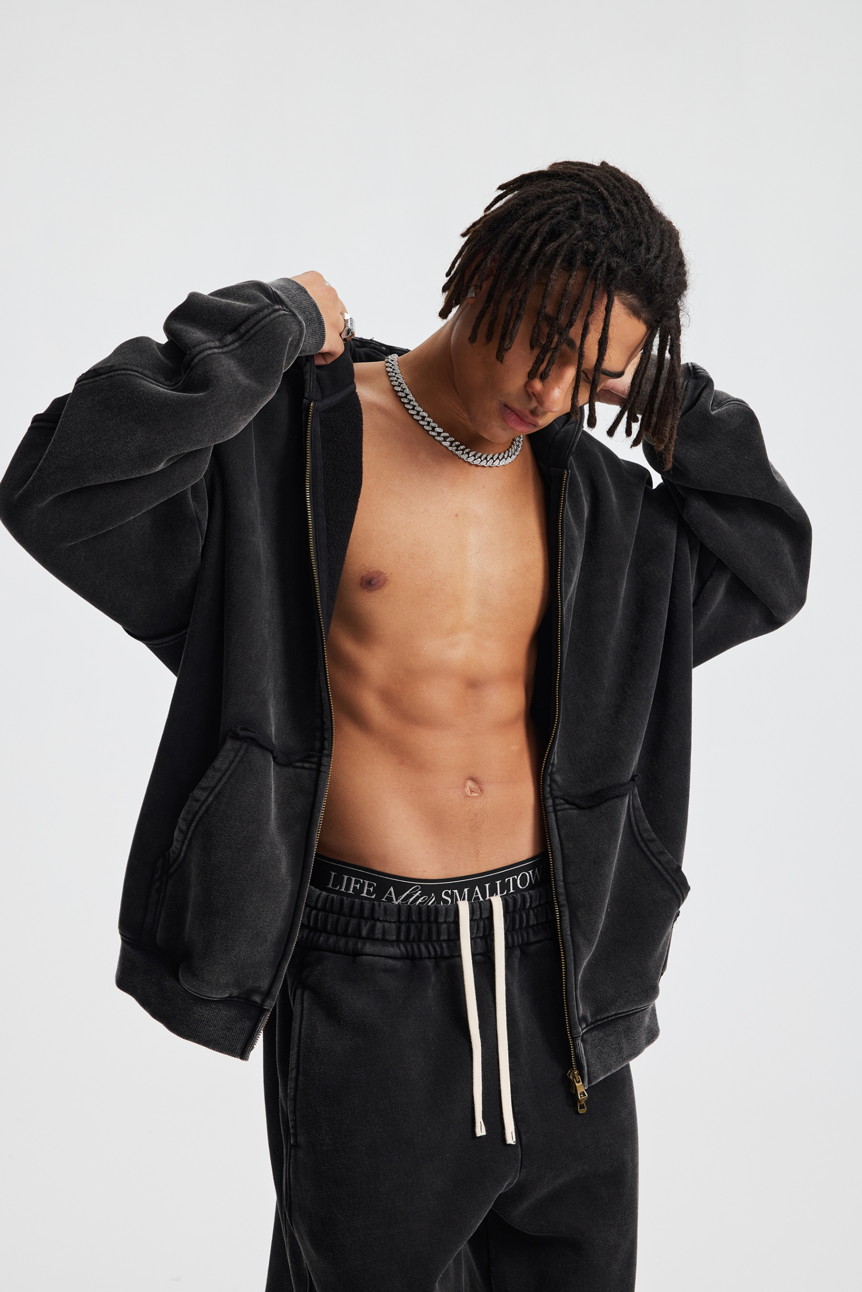 370gsm Stone Wash Distressed Zip Hoodie